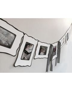 Black & White Frame Garland