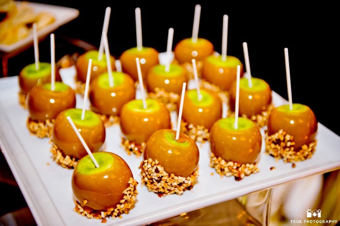 Green Halloween Must Haves from Ecopartytime - Caramel Apple Halloween Fun