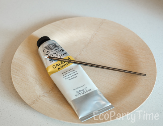 Painting Bamboo plate-Ecofriendly DIY Baby Shower